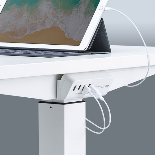 USB充電器（4ポート・4.8A・マグネット・ホワイト） ACA-IP53W サンワサプライ