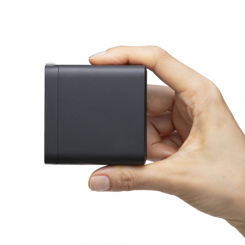 USB-C充電器（PD充電器・100W・USB-A×1&USB-C×3・合計4ポート・GaN窒化ガリウム・折りたたみ式プラグ・急速充電・ノートパソコン・複数ポート・コンパクト・急速充電・ブラック）