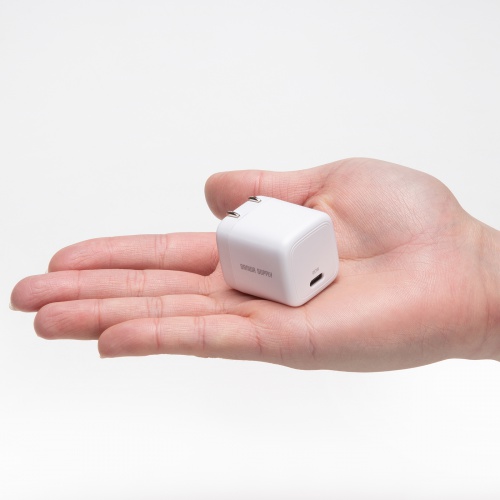 USB-C充電器(AC充電器・PD20W・急速充電・超小型・折りたたみ式プラグ・PSE取得・iPhone・iPad・スマホ・タブレット・モバイルバッテリー）