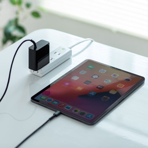 タイプC充電器(パソコン充電器・iPhone・コンセント・一体型・PD・45W・iPhone15・iPhone15plus・おすすめ･ﾌﾞﾗｯｸ) ACA-PD75BK サンワサプライ