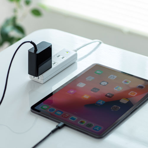 タイプC充電器(パソコン充電器・iPhone・コンセント・一体型・PD・45W・iPhone15・iPhone15plus・おすすめ･ﾌﾞﾗｯｸ) ACA-PD75BK サンワサプライ