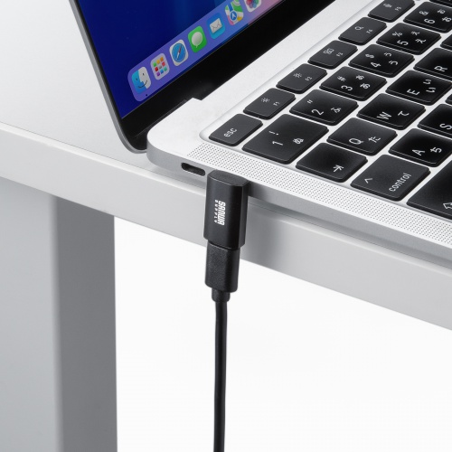 USB-C変換アダプタ（L字型・垂直タイプ・上下方向・USB・40Gbps・高速転送・PD240W・急速充電・CtoCコネクタ・ブラック）