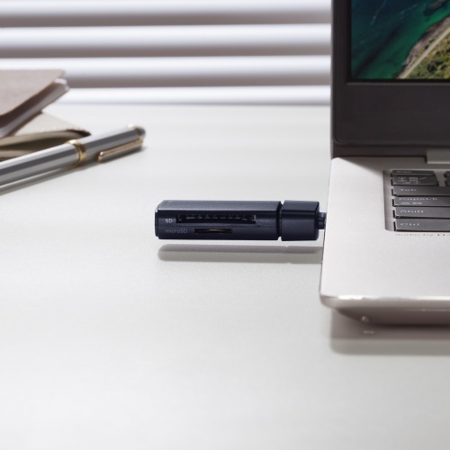 Type-Cカードリーダー（スライドキャップ・SD・microSD・コンパクト・ストラップホール）