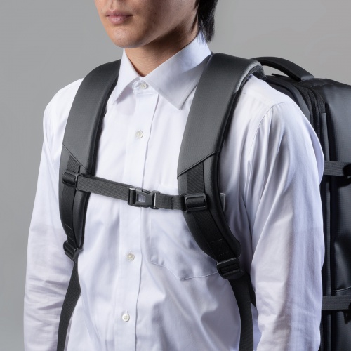 リュック（マチ拡張・ビジネス・大容量・25L～35L・PCリュック・シンプル・PUコーティング・耐水・撥水・多機能・バックパック・メンズ・旅行・出張・ブラック）