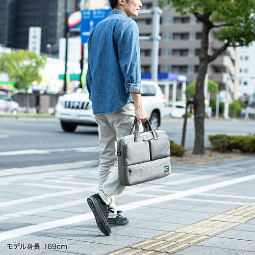 パソコンバッグ（カジュアル・15.6インチ・グレー・ショルダーベルト・キャリーサポーター・軽量）