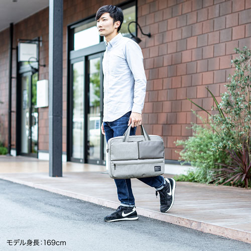 パソコンバッグ（カジュアル・15.6インチ・グレー・ショルダーベルト・キャリーサポーター・軽量）