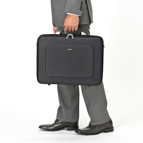 セミハードPCキャリングケース（ブラック・15.6型ワイドサイズまで対応・持ち運び・バッグ・ビジネス・保護・通勤） BAG-EVA7BKN サンワサプライ