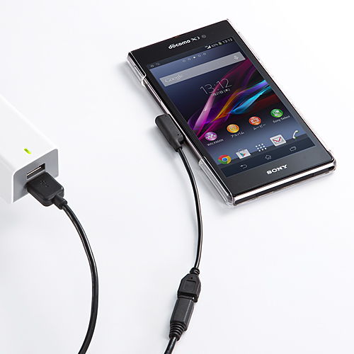 Xperia Z1クリアケース(マグネットケーブル・液晶保護フィルム付き)