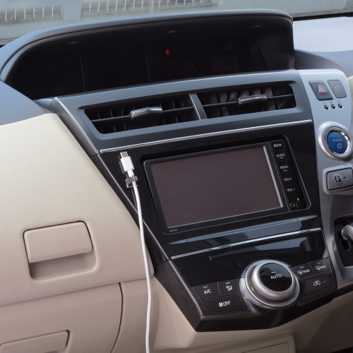 ケーブルホルダー（はさみで切り離せる・両面テープ貼り付け・6本収容・ケーブルクリップ・3個入り）