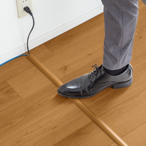 床用ケーブルモール（幅30mm、長さ1m、ライト木目）