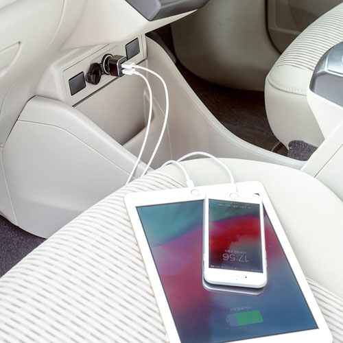 USBカーチャージャー(2ポート・合計最大4.8A・12V/24V車対応)