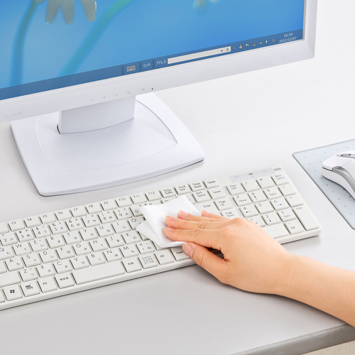 パソコン用ウェットティッシュ（70枚入り）