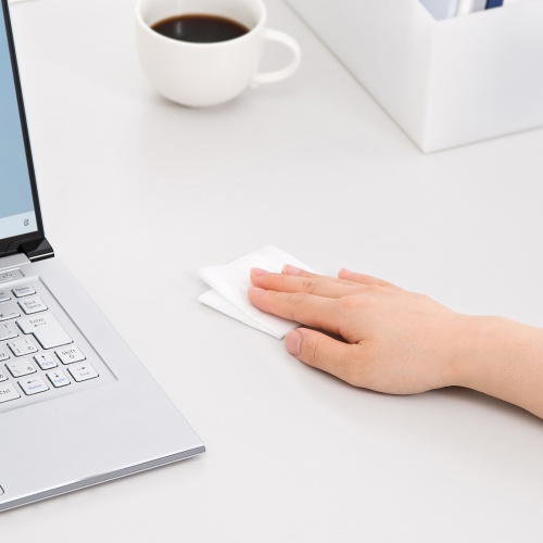 デスクまわり用ウェットティッシュ（60枚入り・除菌・消臭・オレンジエキス・電解アルカリイオン水）