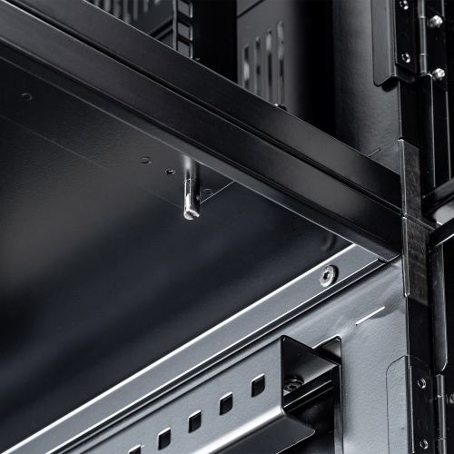 サーバーラック（19インチマウント・9U・D1100mm・キャスター・鍵・ケーブル口付き・連結可能）CP-SVT9U