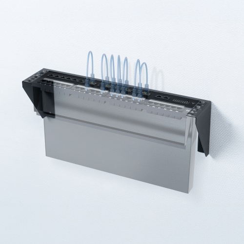 垂直19インチラックマウントブラケット（2U）