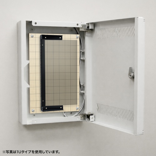 垂直19インチラックマウントブラケット（3U）