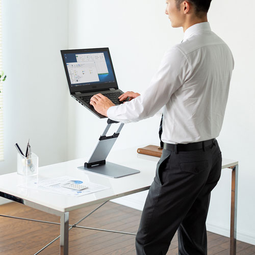 ノートパソコンスタンド(アルミ・折りたたみ・コンパクト・高さ/角度
