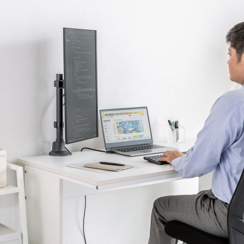 モニターアーム（ディスプレイアーム・薄型クランプ・耐荷重9kg・ショートアーム・32インチまで対応・ブラック）