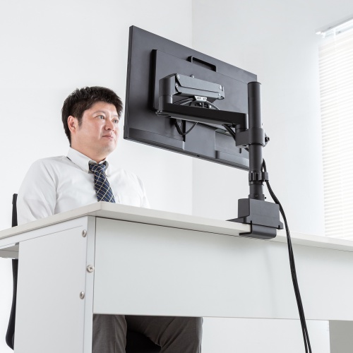 モニターアーム（ディスプレイアーム・ガススプリング・薄型クランプ・耐荷重1から9kg・32インチまで対応・ブラック）