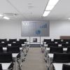 テレビスタンド（キャスター付・60インチ・100インチ対応・高さ調整・タップトレー付・収納棚板付・ディスプレイスタンド・会議室・学校・サイネージ用）