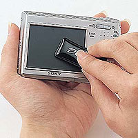 肌触りのソフトなデジカメ・携帯電話ストラップ・ワンタッチ着脱、クリーニングパッド付（ブラック） DG-ST9BK サンワサプライ