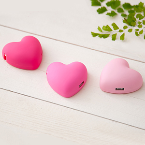 ハート型USB充電器（USB-ACアダプタ・iPhone・スマートフォン対応・ピュアピンク）