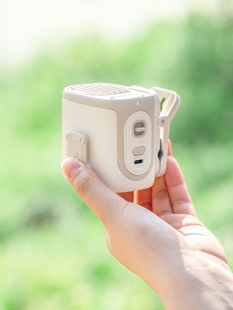 ハンズフリーで涼しい！腰・首・傘に使える多機能ベルトファン【軽量150g】ベージュ