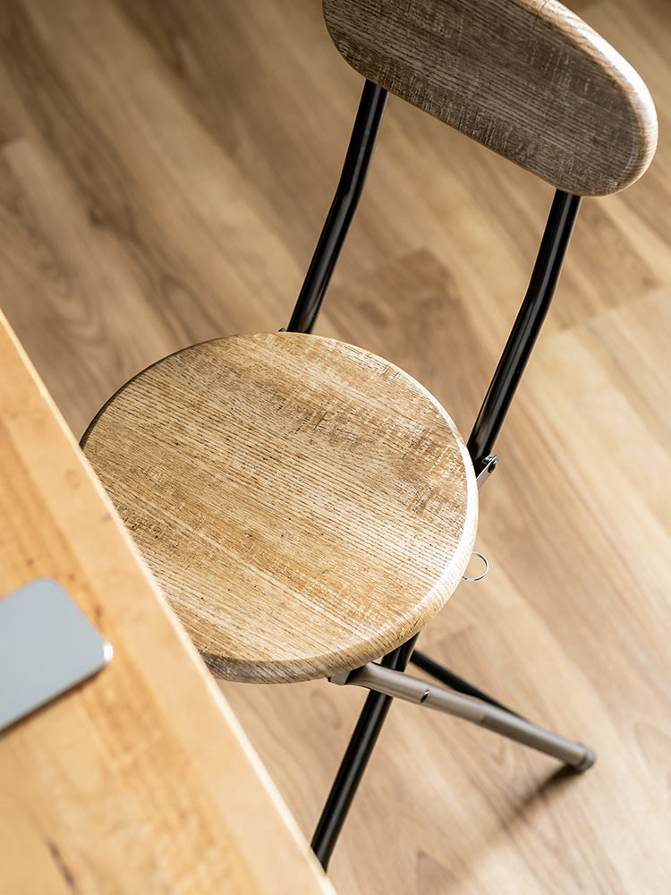 折りたたみハイチェア | カウンター・キッチン向け 木目調デザイン