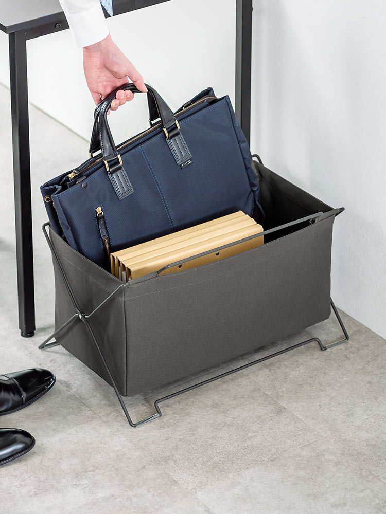 オフィス・リビングの足元をスッキリ スタッキング対応の多用途収納ケース ブラック