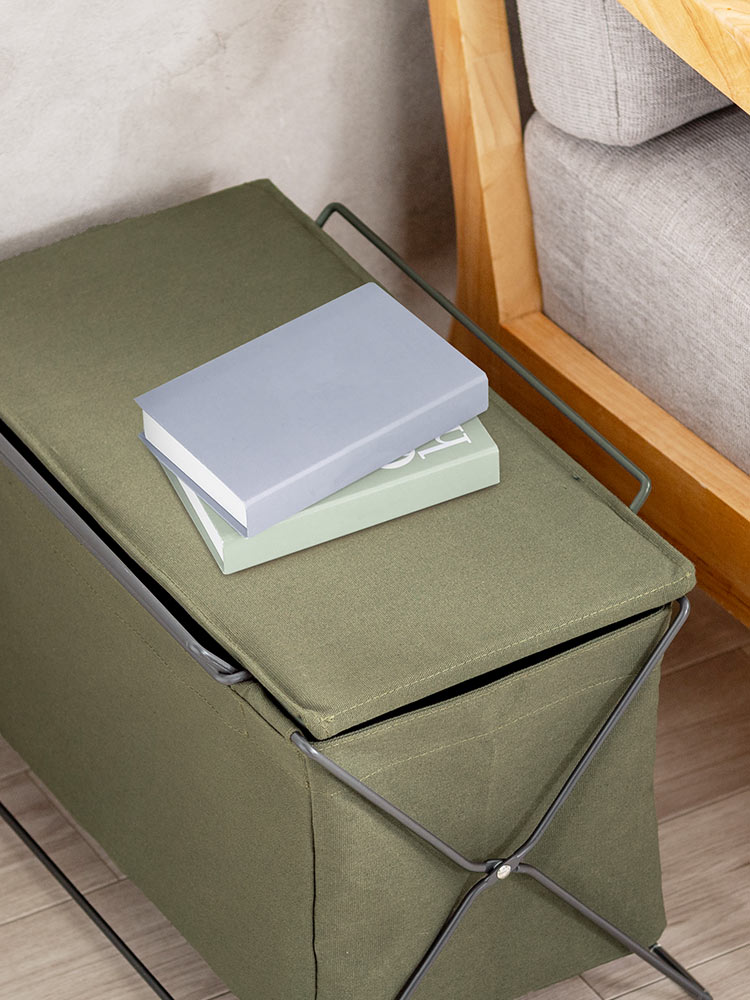 オフィス・リビングの足元をスッキリ スタッキング対応の多用途収納ケース カーキ