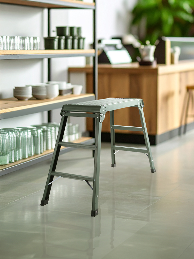 【足場台】洗車に便利軽量折りたたみ高さ70cm耐荷重150kgアルミ カーキ