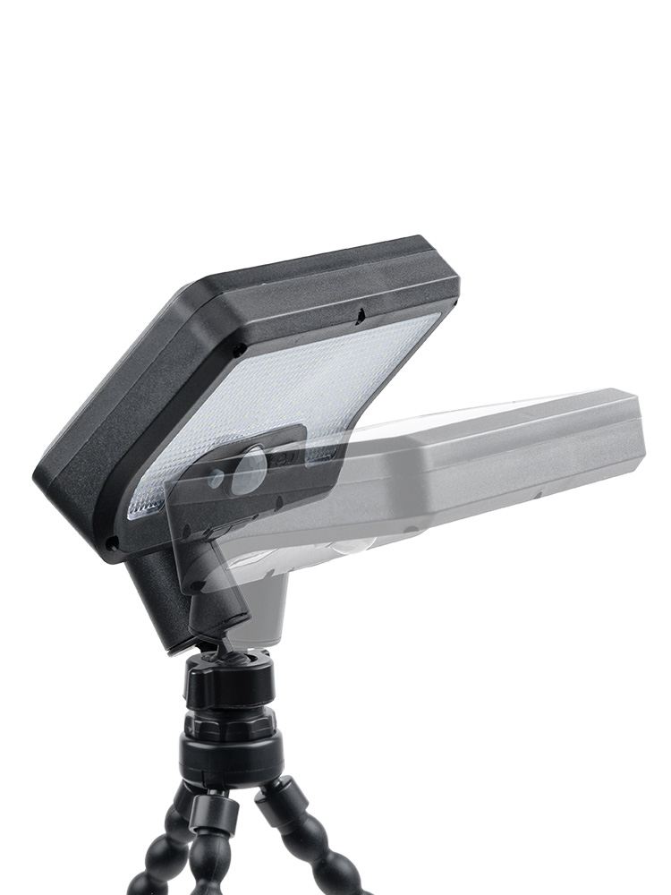 フレキシブルアームでメッシュフェンスや枝に巻けるLEDソーラーライト | 防水・人感センサー搭載で屋外・車庫・キャンプ照明に最適