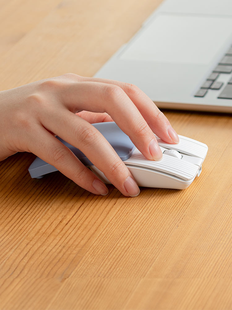 【Bluetoothマウス】充電式小型スマホ対応 静音 ブルー