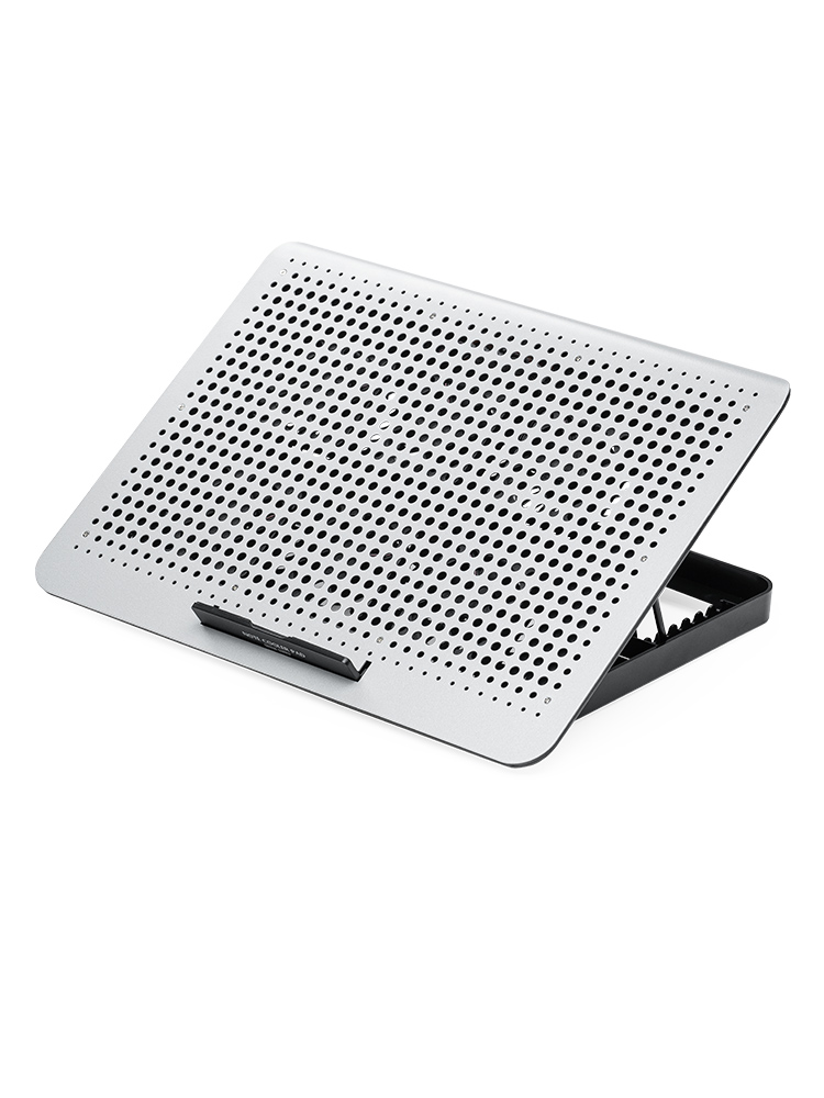 おすすめノートパソコンクーラー！6つのファンとアルミボディで冷却効果抜群のPCスタンド