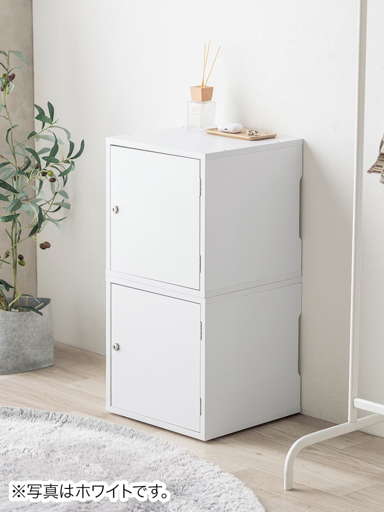 鍵付き木製キューブボックス | 小型セキュリティボックス – プッシュ開閉・ケーブル配線対応