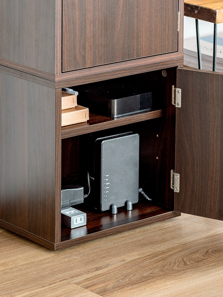 鍵付き木製キューブボックス | 小型セキュリティボックス – プッシュ開閉・ケーブル配線対応