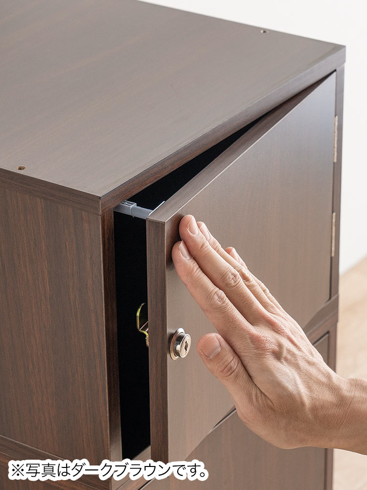 鍵付き木製キューブボックス | 小型セキュリティボックス – プッシュ開閉・ケーブル配線対応