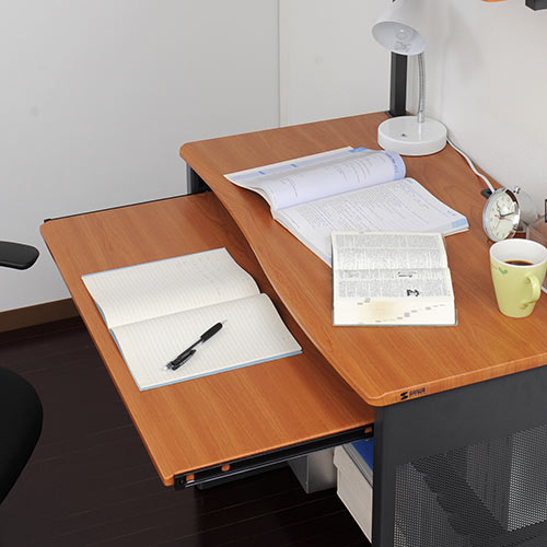 パソコンデスク（W900・キーボードスライダー付・中棚つき・木目）