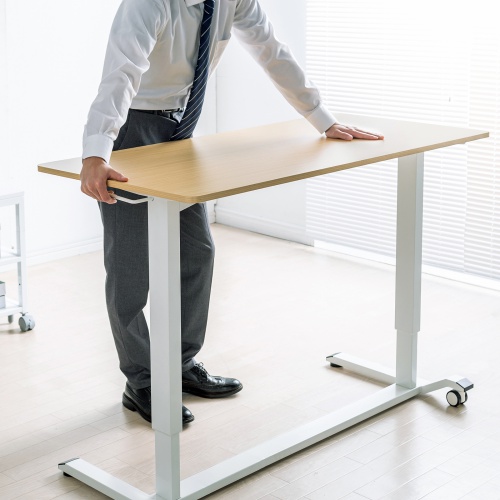 ガス圧式昇降デスク（幅120cm・奥行き60cm・キャスター付き・薄い木目）ERD-G12060LM