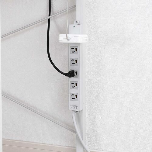 シンプルデスク（ワークデスク・机・幅140cm・奥行80cm・モニターアーム対応・ホワイト）