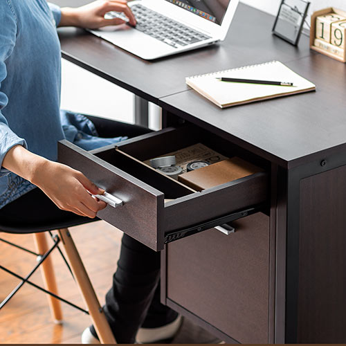 デスク（キャビネット付き・ワゴン付き・木製・W1100・D500・ブラウン・テレワーク・在宅勤務・アジャスターつき）