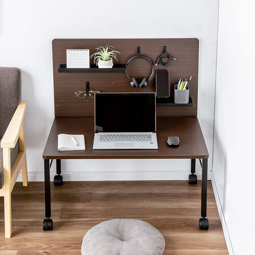 ブラウンキャスター付きパソコンデスク ローデスク（ボード付きデスク・高さ可変・幅80cm・バックパネル・棚板