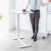 スタンディングデスク（電動昇降デスク・傾斜台・ソファサイドテーブル・低床キャスター・モバイルバッテリー稼働・軽量）
