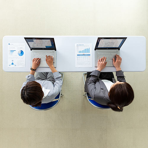 会議テーブル（W1800mm・D450mm・樹脂天板・折りたたみ式・折りたたみテーブル・屋外用・軽量・折りたためる・軽量） FD017W