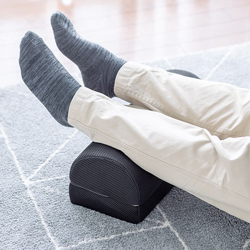 フットレスト クッション 足枕 低反発 足置き台 オフィス 家庭