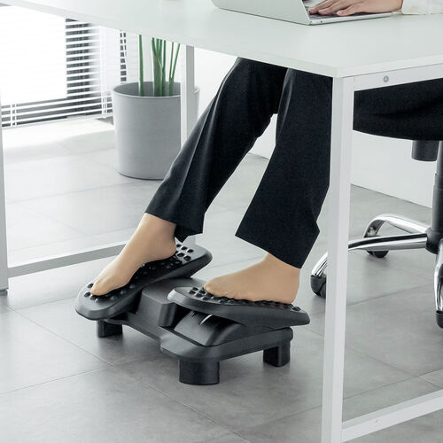 フットレスト（足置き台・足踏み・高さ/角度調整・可動式・むくみ防止・運動・ステッパー・ブラック）