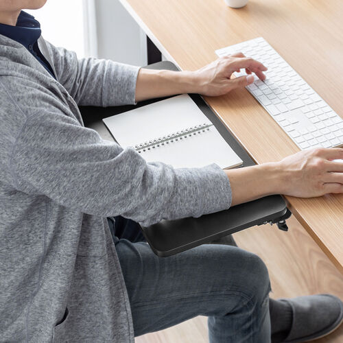 デスクエクステンダー（デスク拡張・折りたたみテーブル・天板拡張・後付け・クランプ固定・キーボードトレー・幅55cm・奥行き25cm）