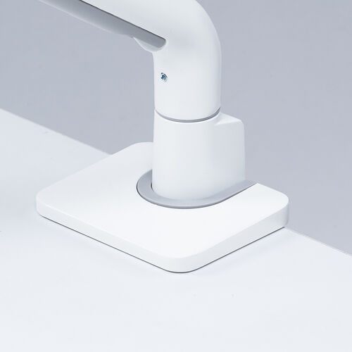 モニターアーム（シングルアーム・薄型クランプ・32インチ対応・ガススプリング式・耐荷重1～15kg・ホワイト）