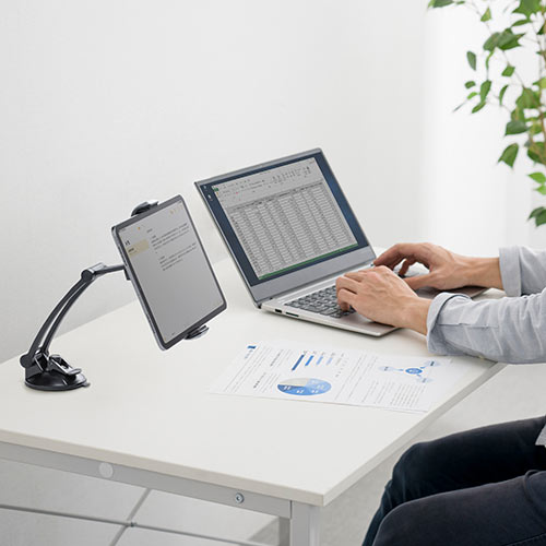 タブレットアーム（7~15インチ対応・吸盤取付・3関節・角度調整・回転可能・レジスタンド・POSレジ）