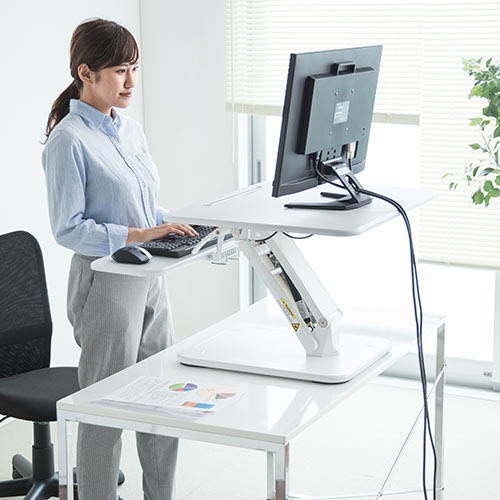 昇降デスク（手動・ガス圧・机上・スマホスタンド・横幅68cm）
